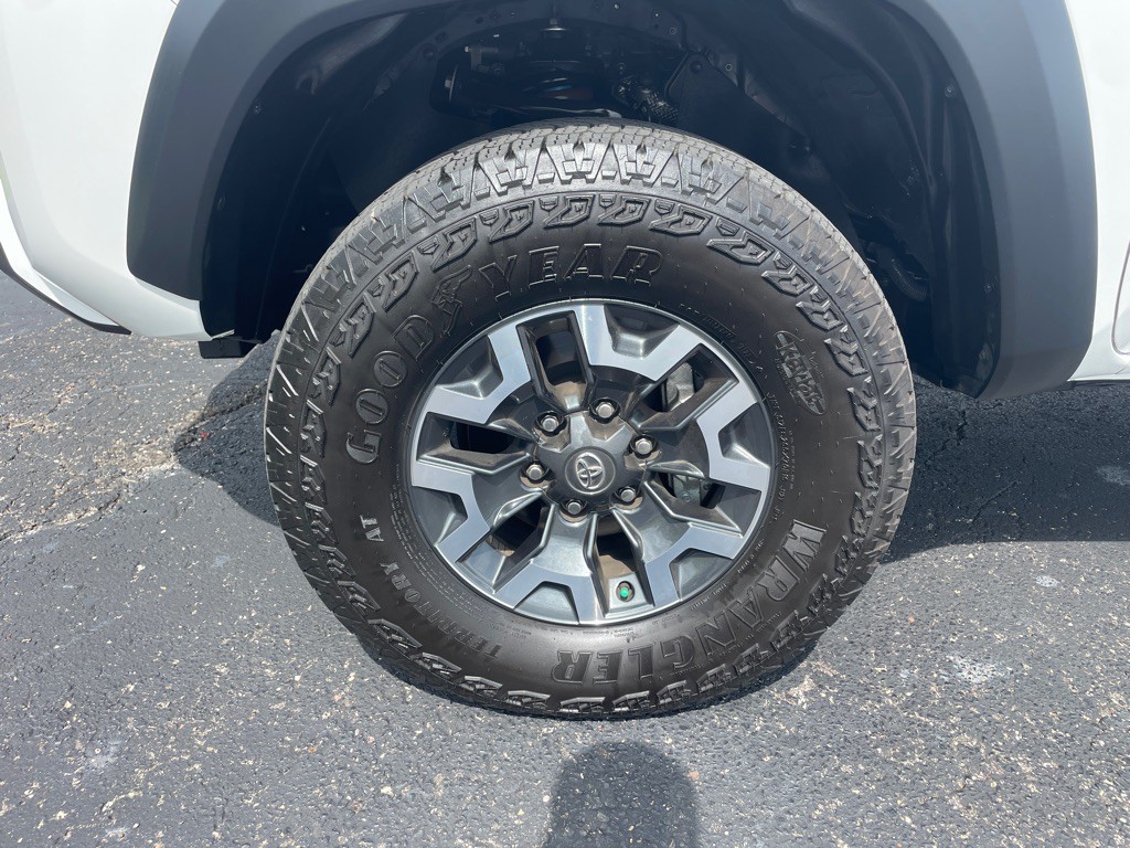 2023 Toyota Tacoma Image 10