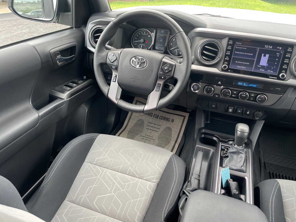 2023 Toyota Tacoma Image 32