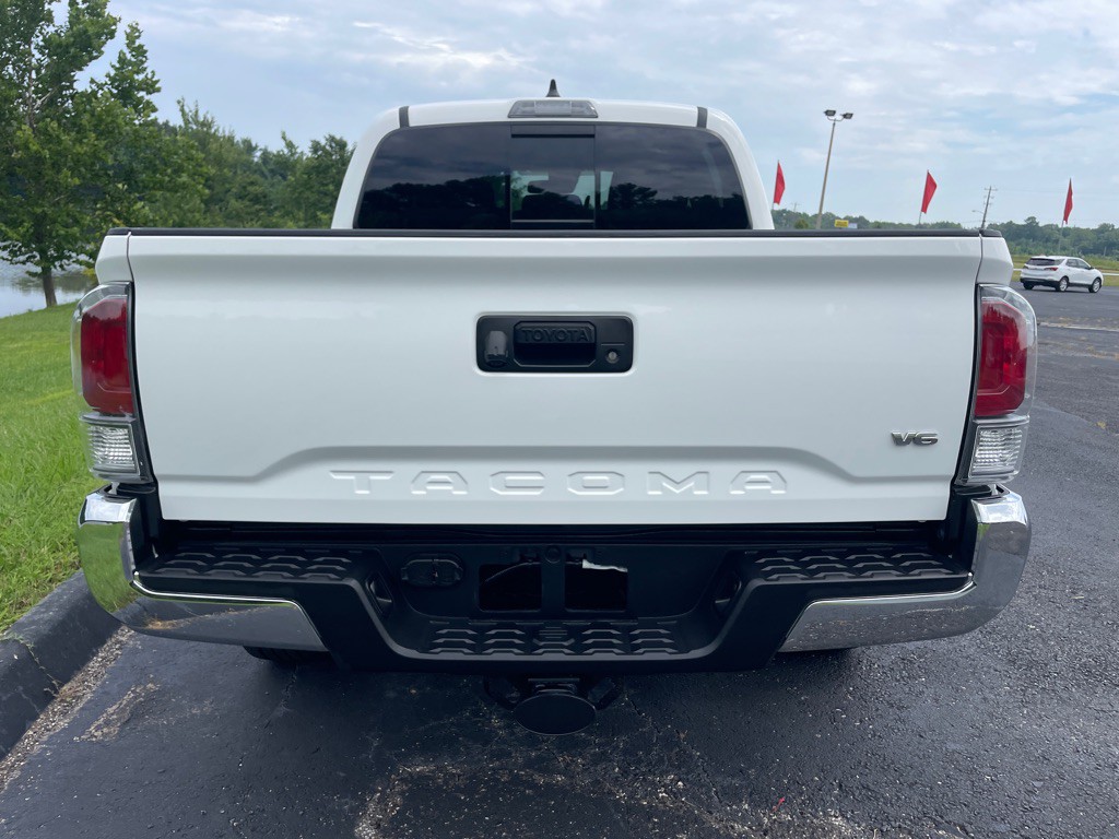 2023 Toyota Tacoma Image 45