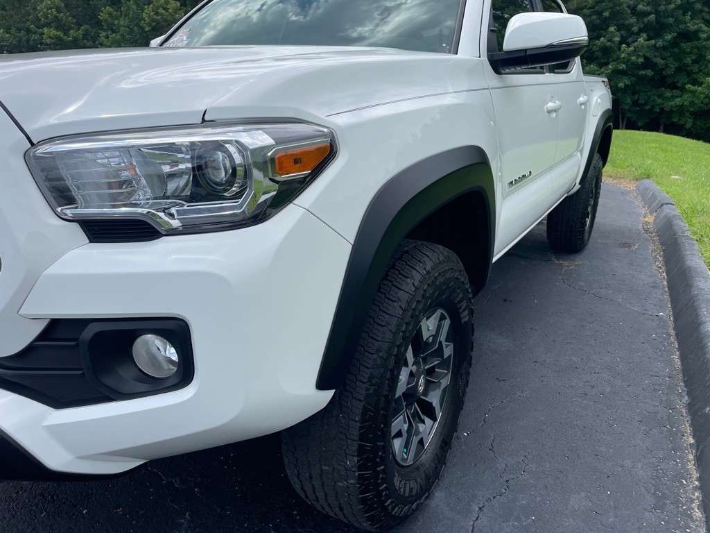 2023 Toyota Tacoma Image 48