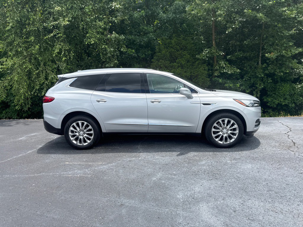 2018 Buick Enclave Image 6