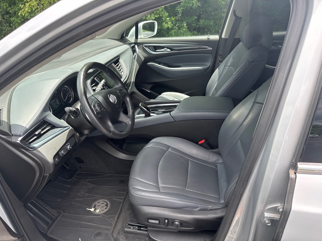 2018 Buick Enclave Image 9