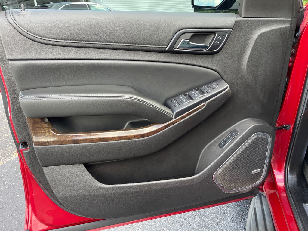 2015 Chevrolet Suburban Image 22