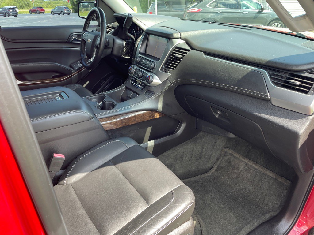 2015 Chevrolet Suburban Image 36
