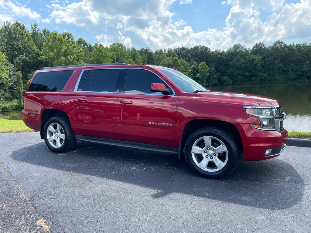 2015 Chevrolet Suburban Image 39