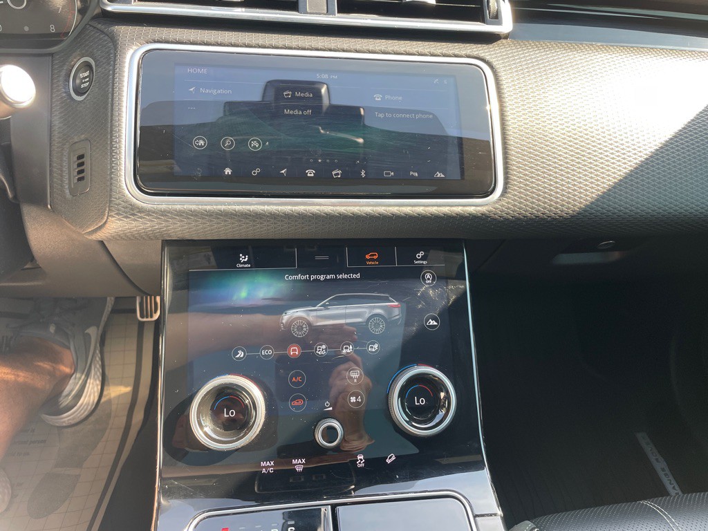 2020 Land Rover Range Rover Image 11