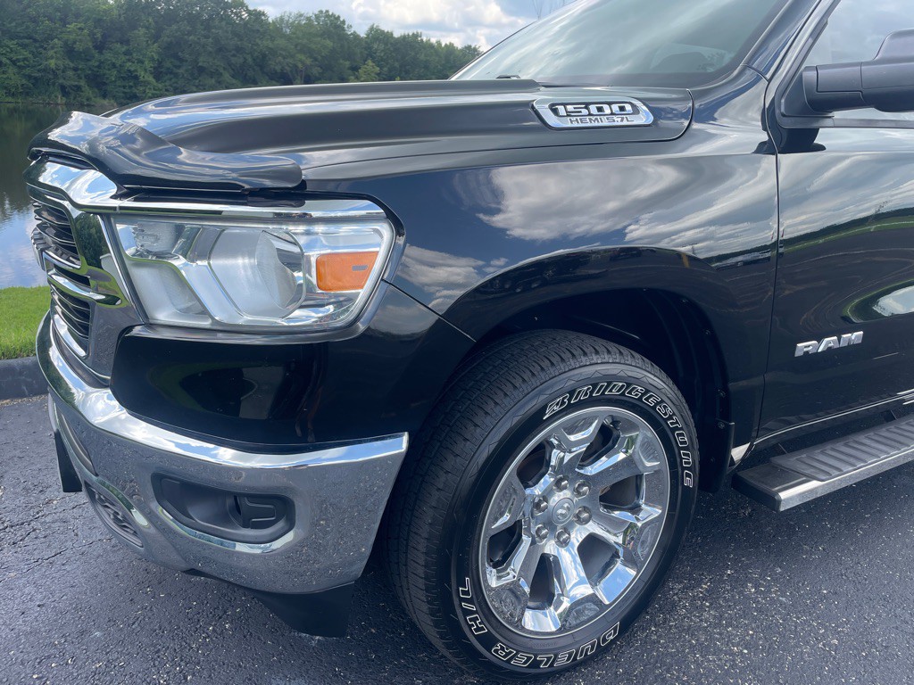 2019 RAM 1500 Image 8