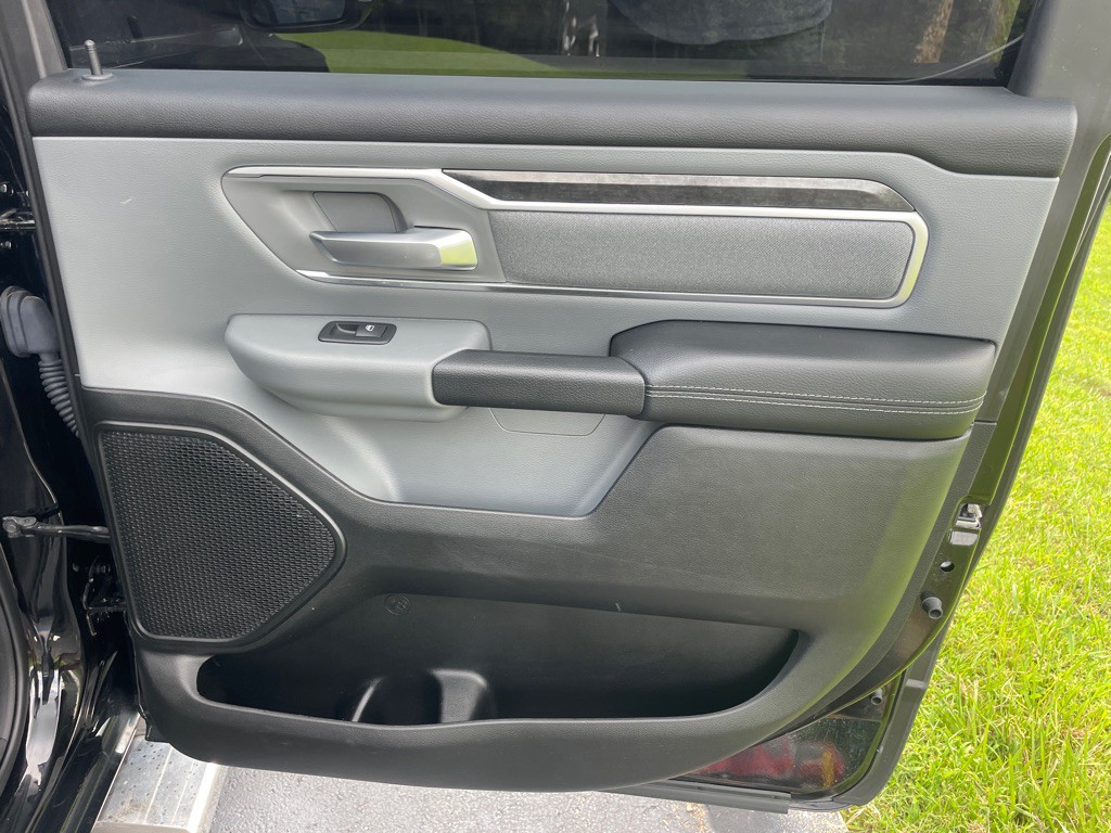 2019 RAM 1500 Image 37