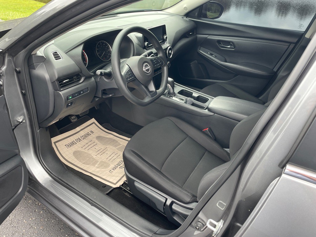 2024 Nissan Sentra Image 9