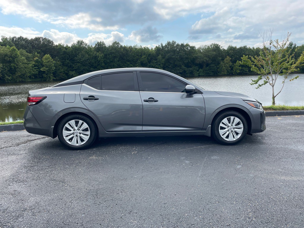 2024 Nissan Sentra Image 32