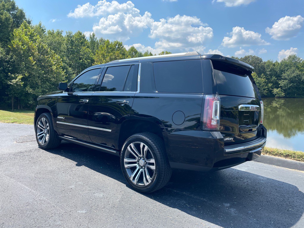 2018 GMC Yukon Image 6