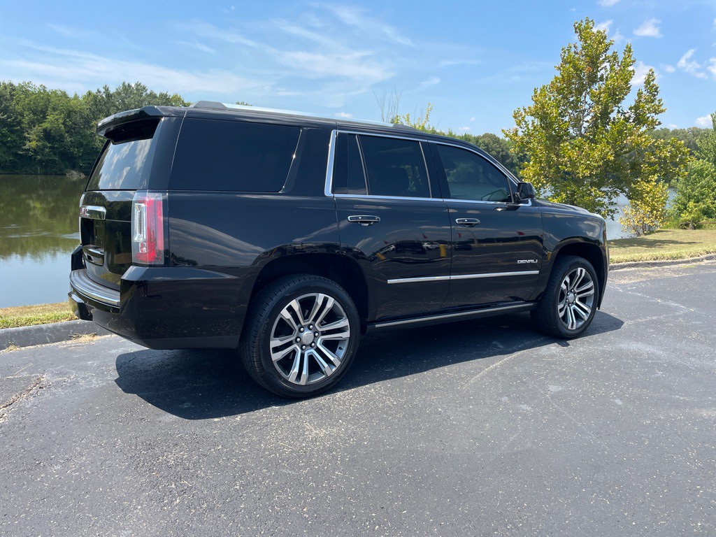 2018 GMC Yukon Image 43