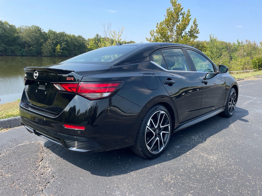 2024 Nissan Sentra Image 40