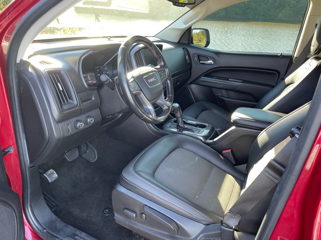 2017 GMC Canyon Image 10