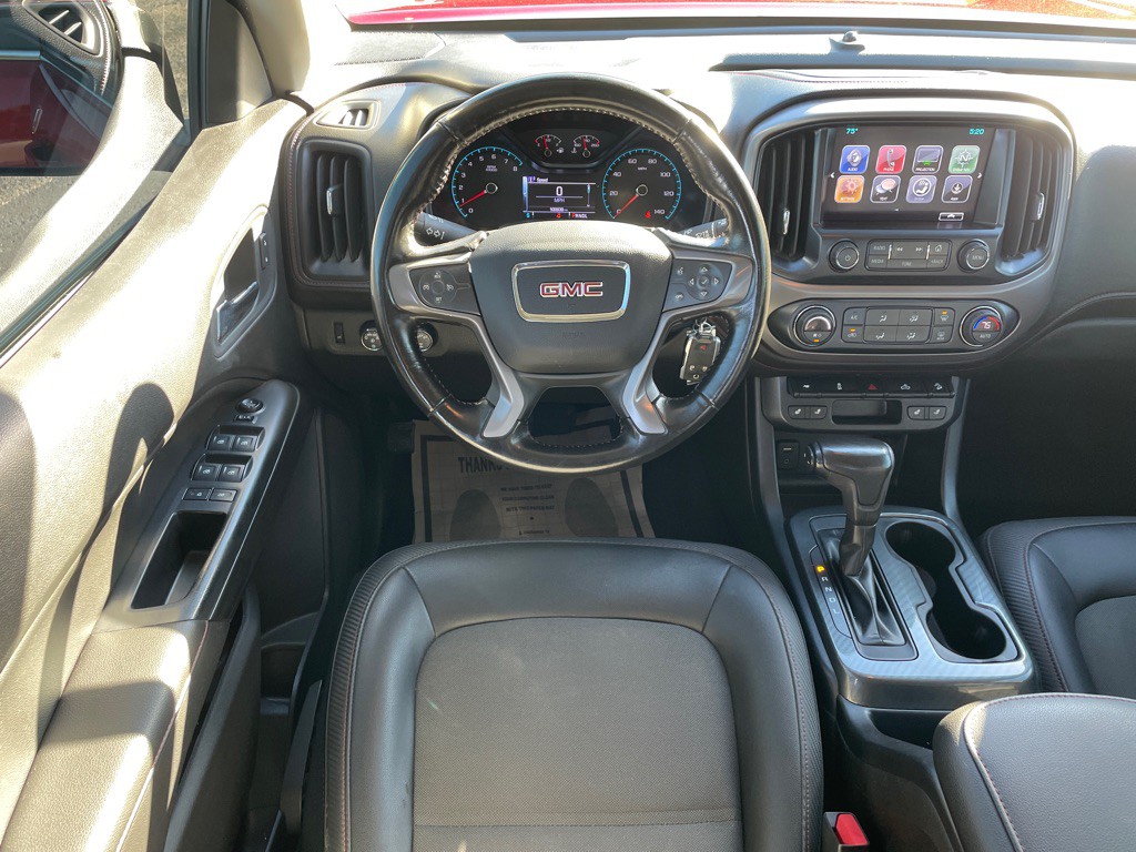 2017 GMC Canyon Image 25