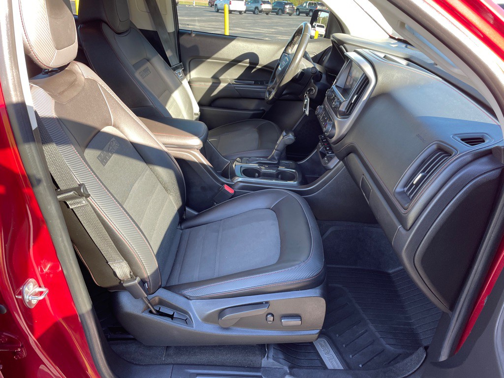 2017 GMC Canyon Image 31