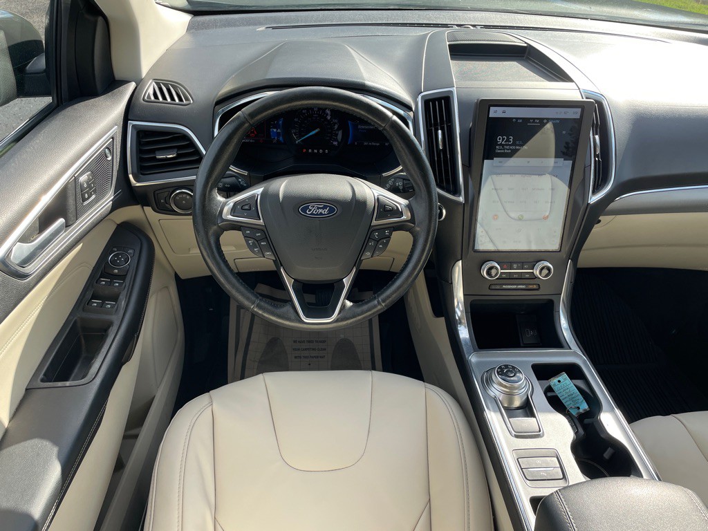 2021 Ford Edge Image 27