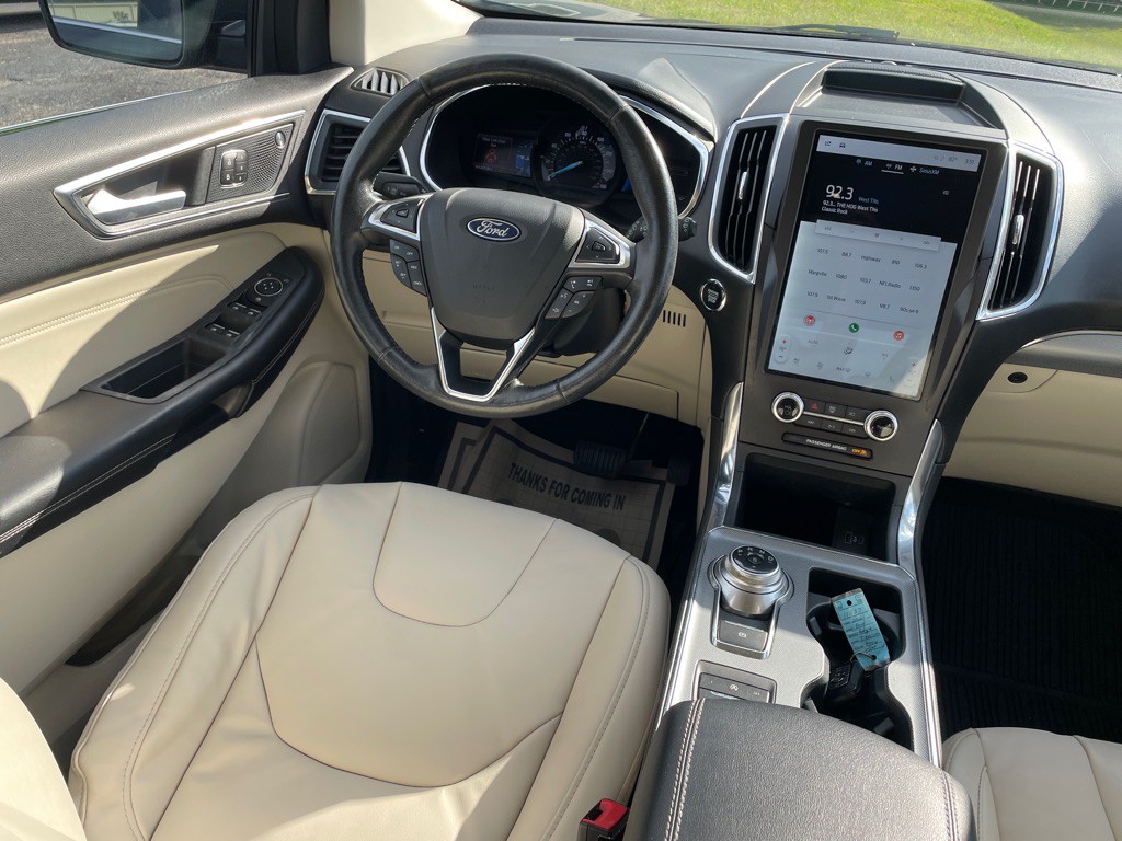 2021 Ford Edge Image 28
