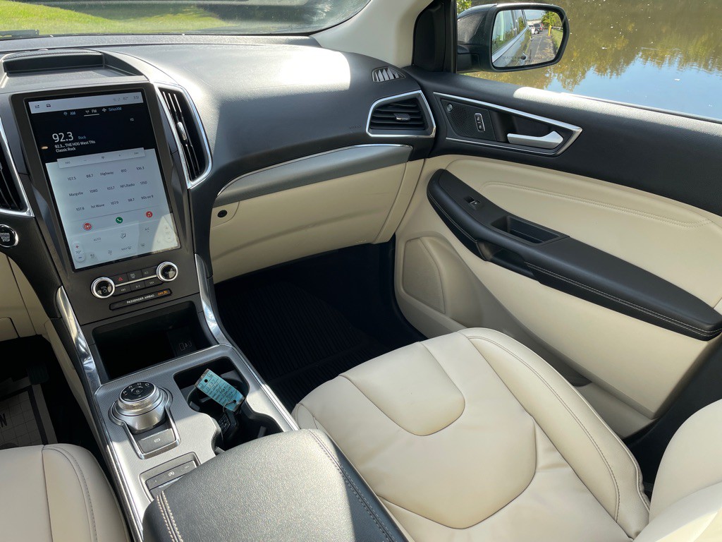 2021 Ford Edge Image 29