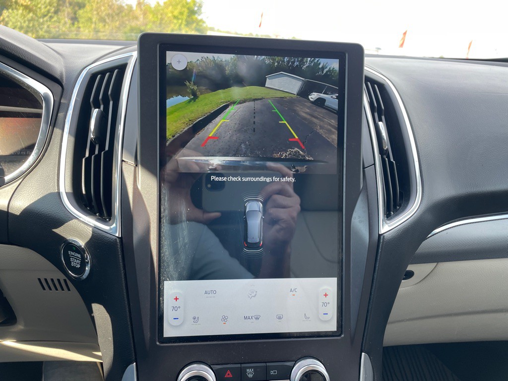 2021 Ford Edge Image 37