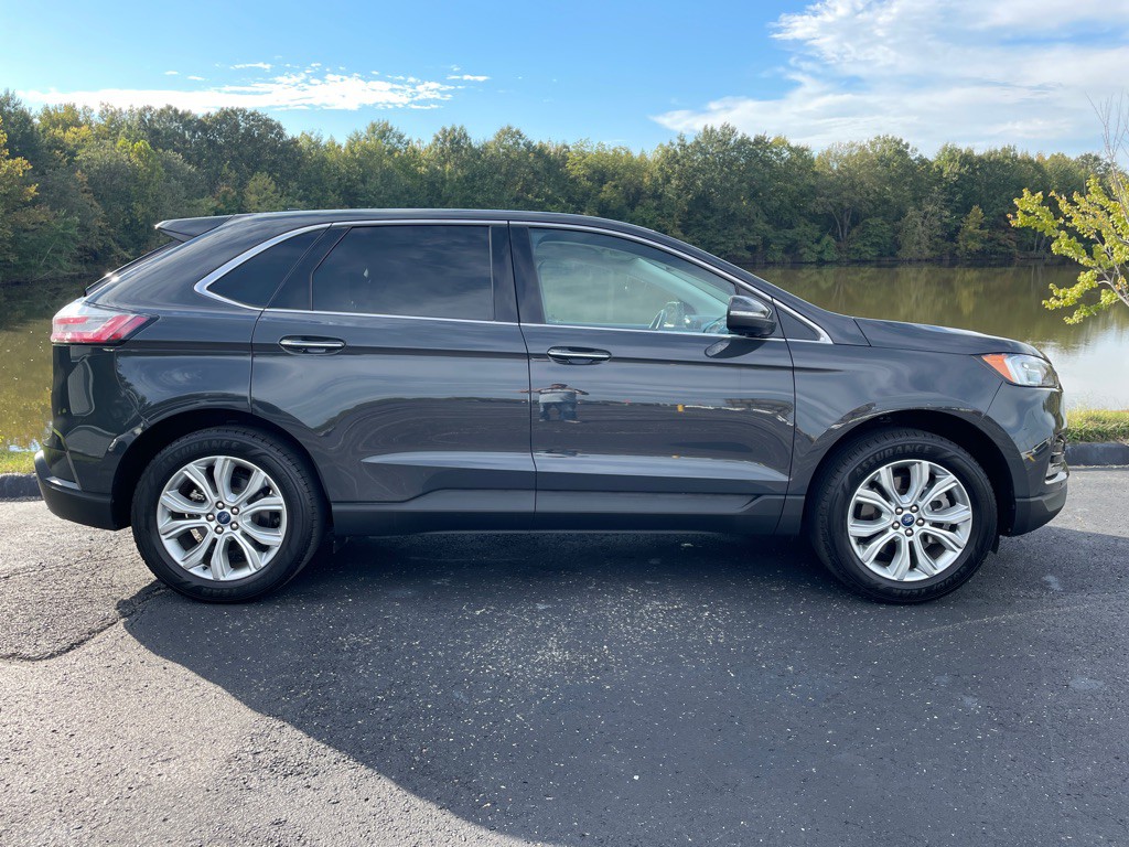 2021 Ford Edge Image 41