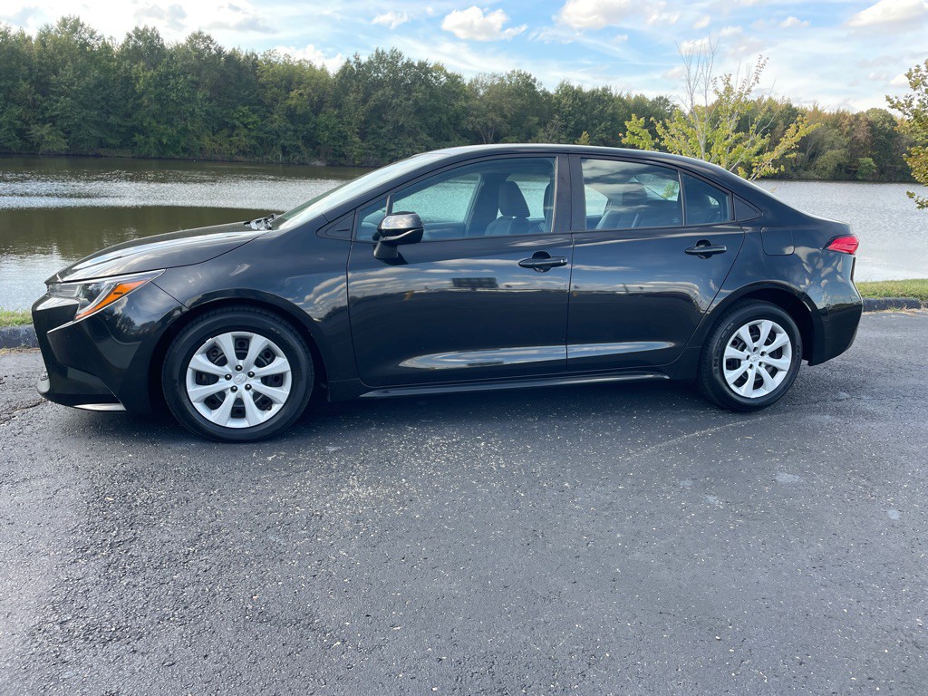 2022 Toyota Corolla Image 3