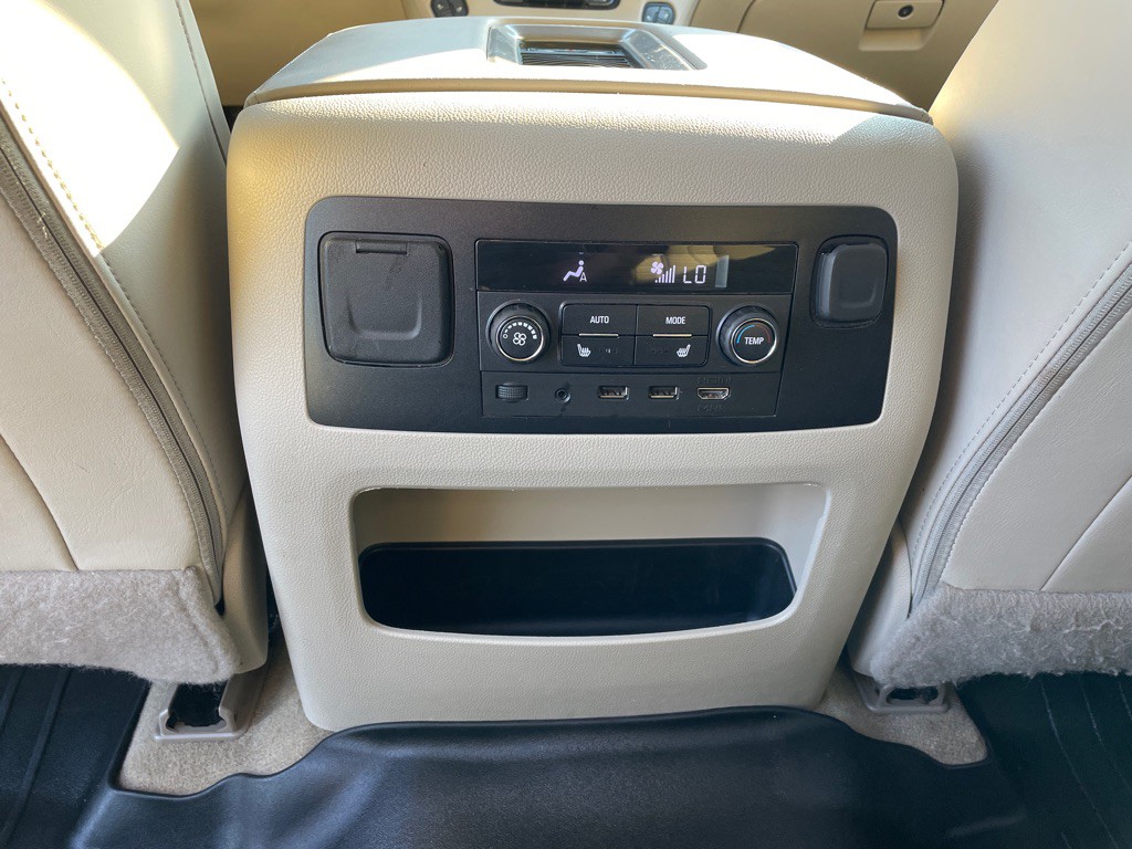 2018 GMC Yukon Image 31