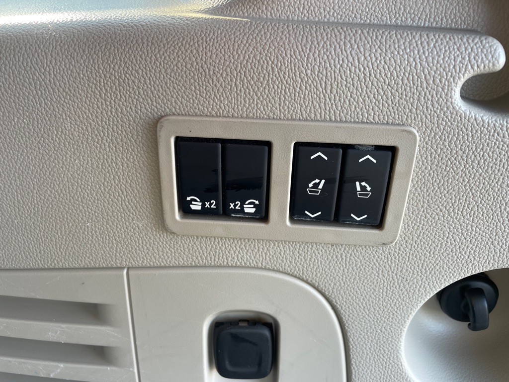 2018 GMC Yukon Image 36