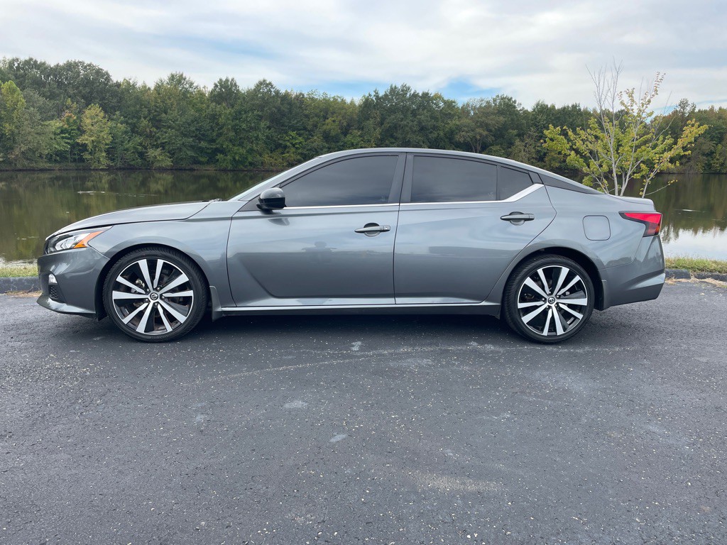 2022 Nissan Altima Image 4