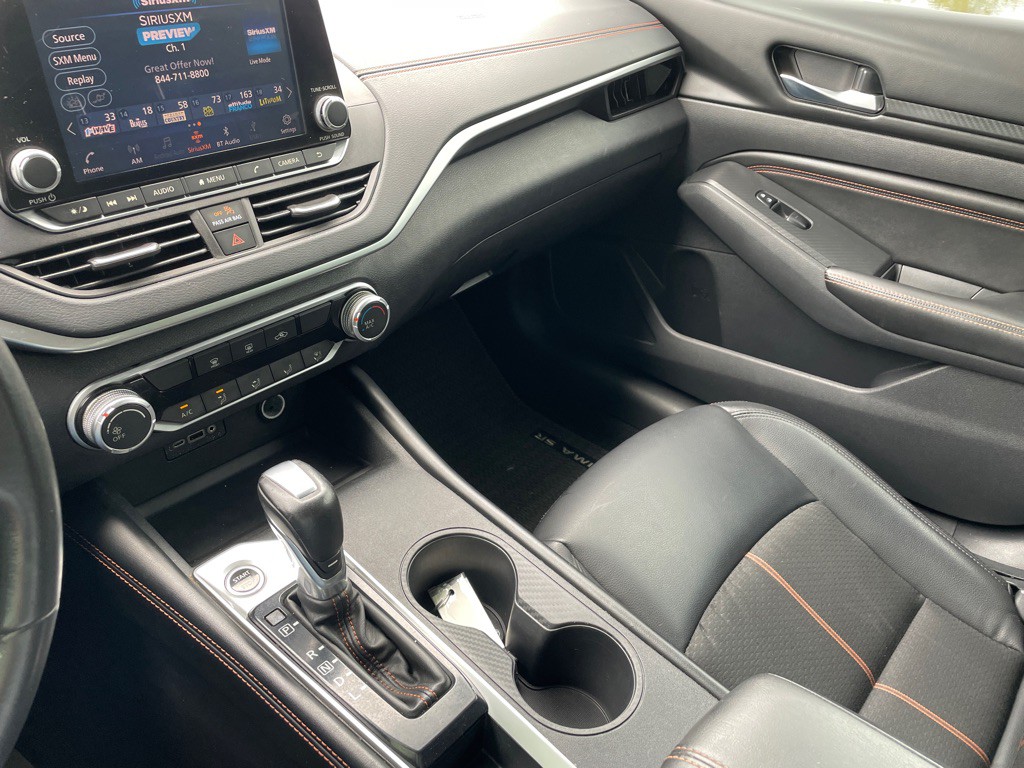 2022 Nissan Altima Image 18