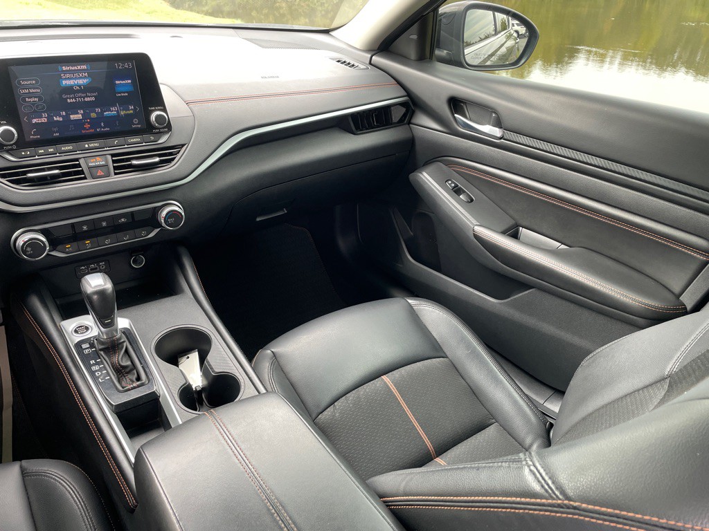 2022 Nissan Altima Image 26