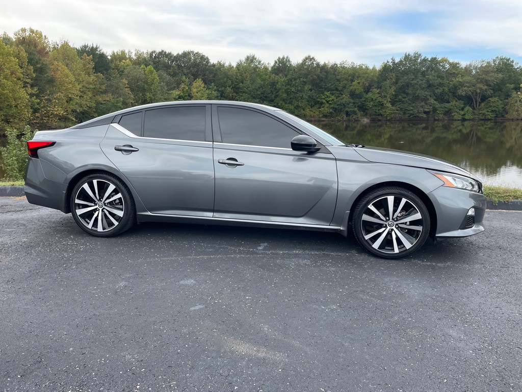 2022 Nissan Altima Image 36