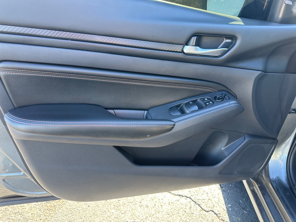 2022 Nissan Altima Image 12