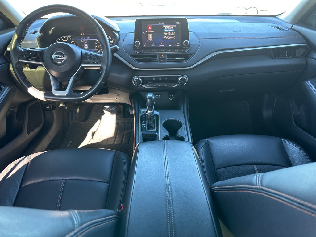 2022 Nissan Altima Image 25