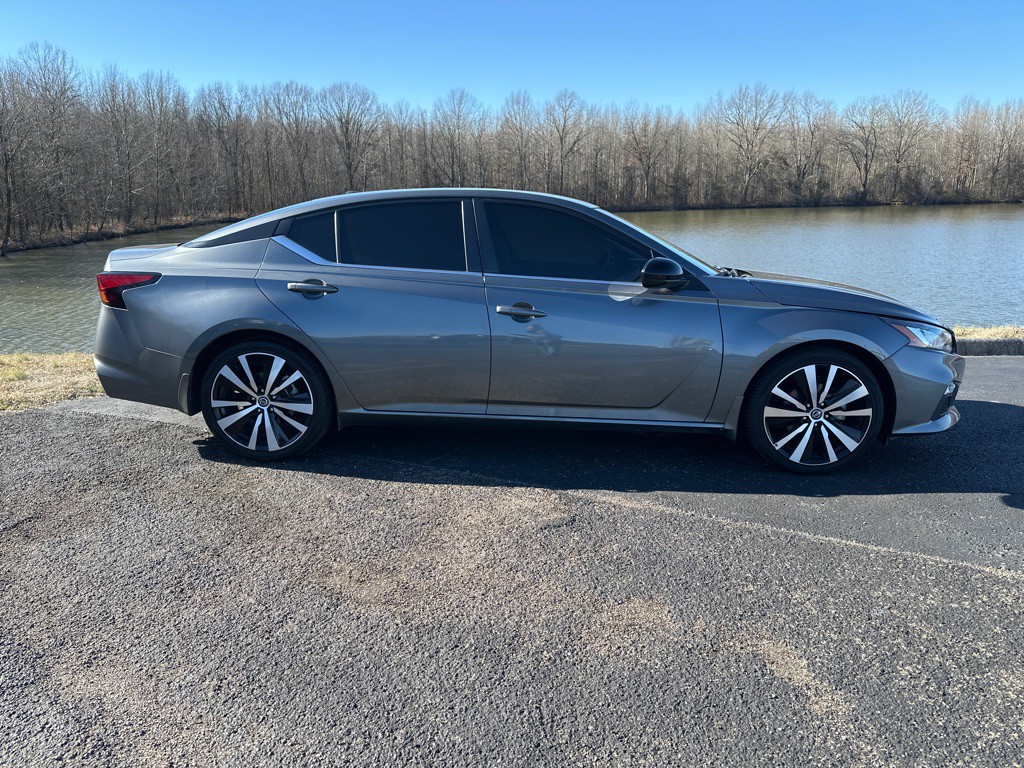 2022 Nissan Altima Image 37