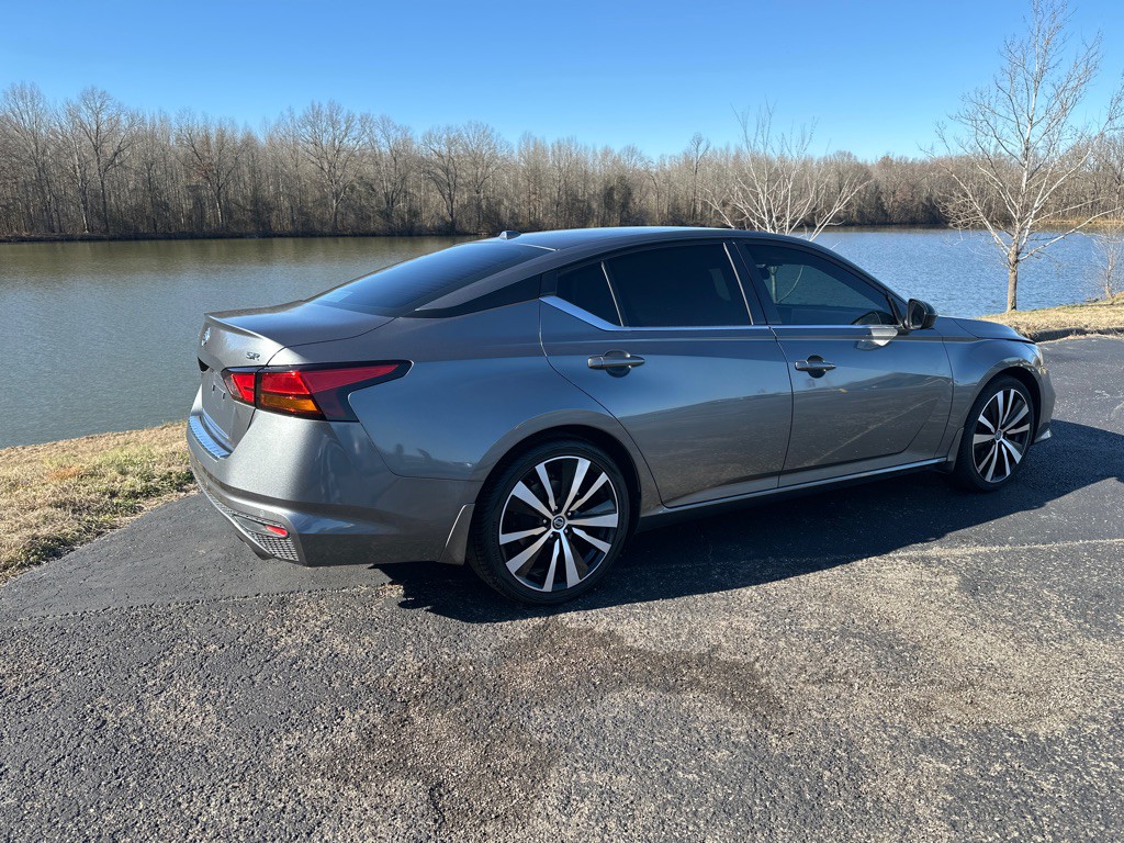 2022 Nissan Altima Image 39