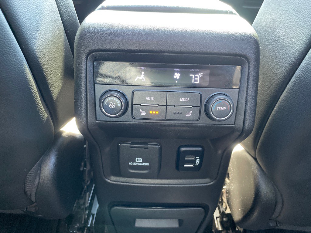 2018 GMC Acadia Image 32