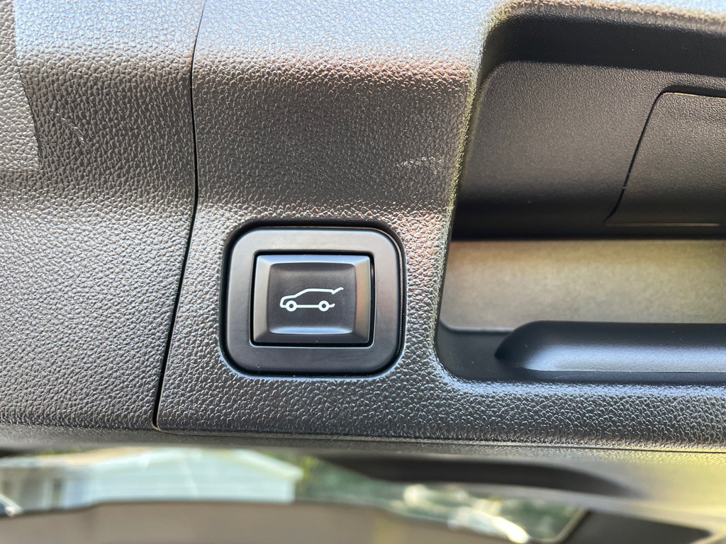 2018 GMC Acadia Image 37