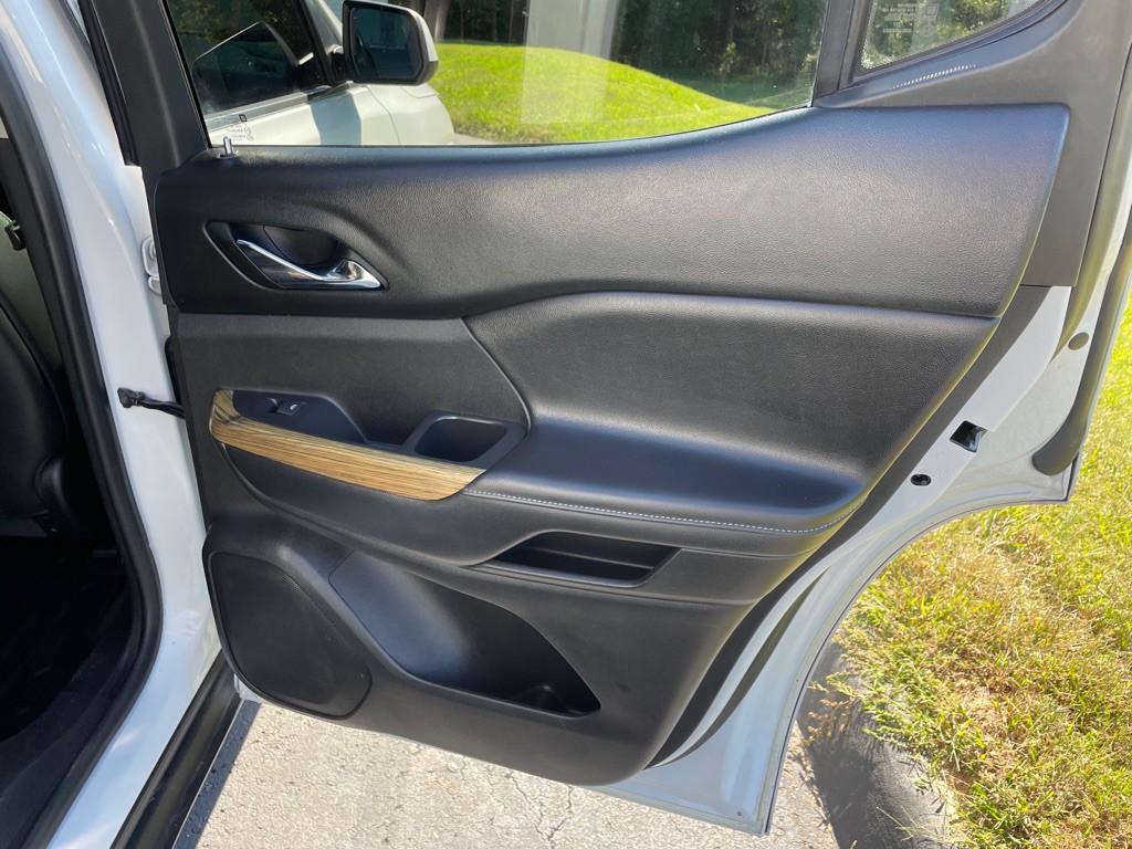 2018 GMC Acadia Image 39