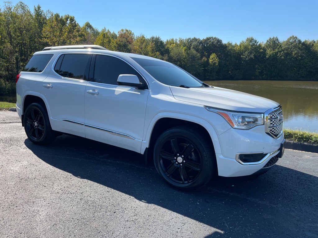 2018 GMC Acadia Image 44