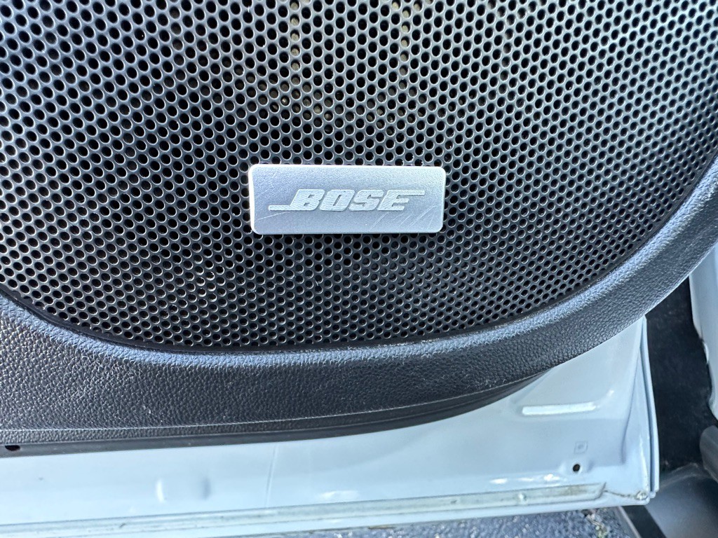 2020 GMC Acadia Image 12
