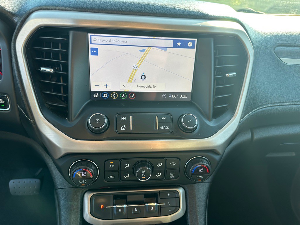 2020 GMC Acadia Image 15