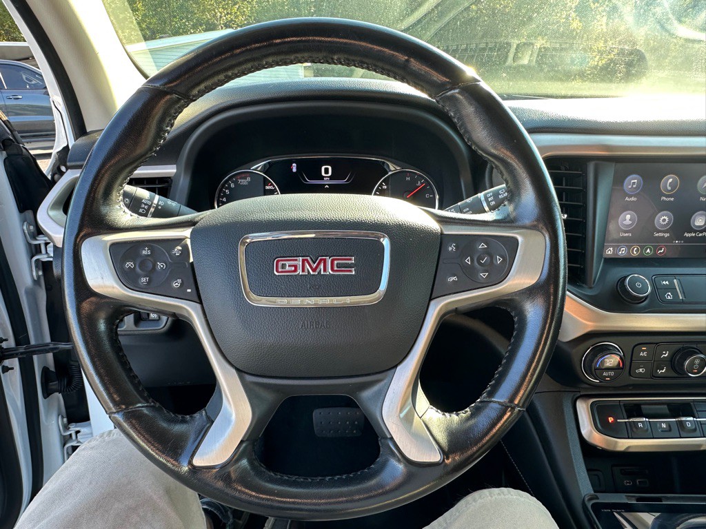 2020 GMC Acadia Image 17