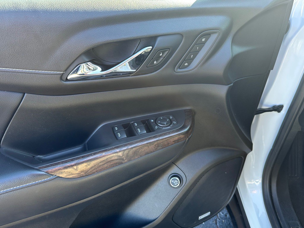 2020 GMC Acadia Image 21
