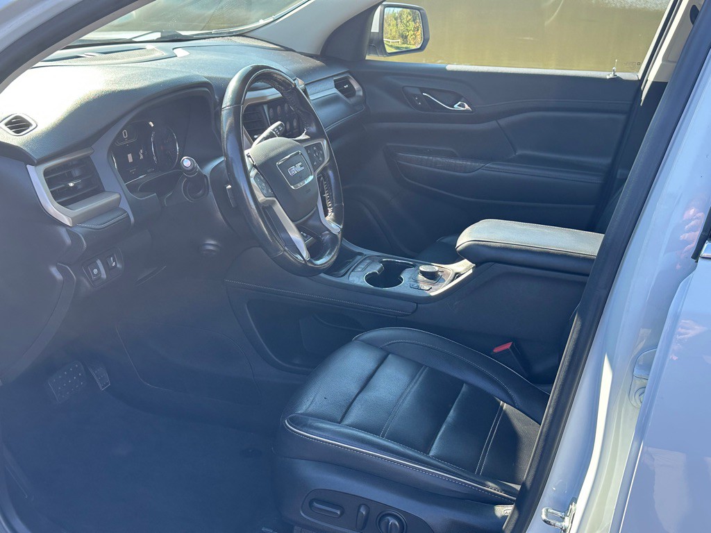 2020 GMC Acadia Image 22