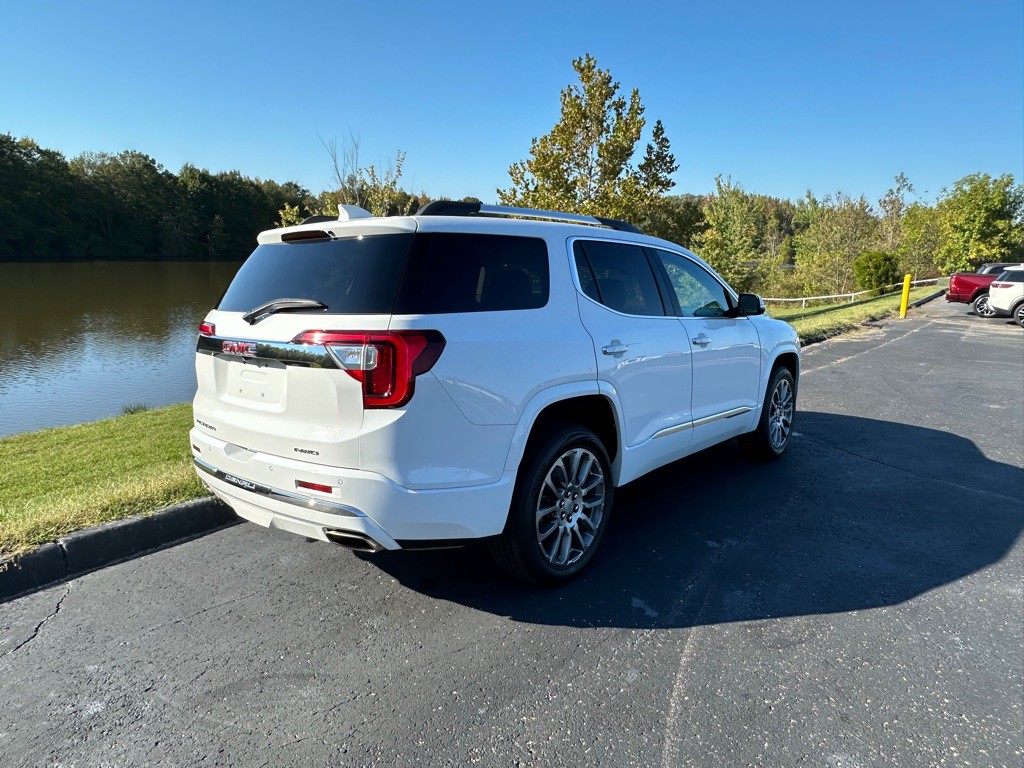 2020 GMC Acadia Image 36