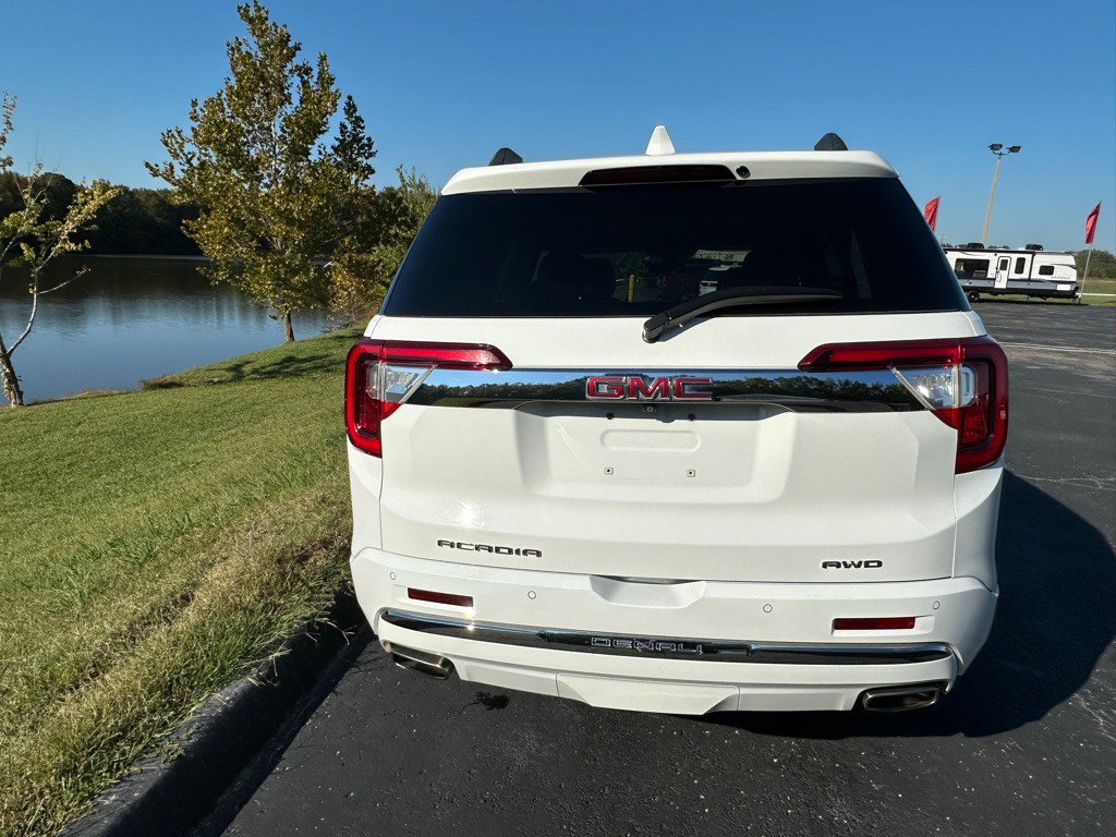 2020 GMC Acadia Image 38