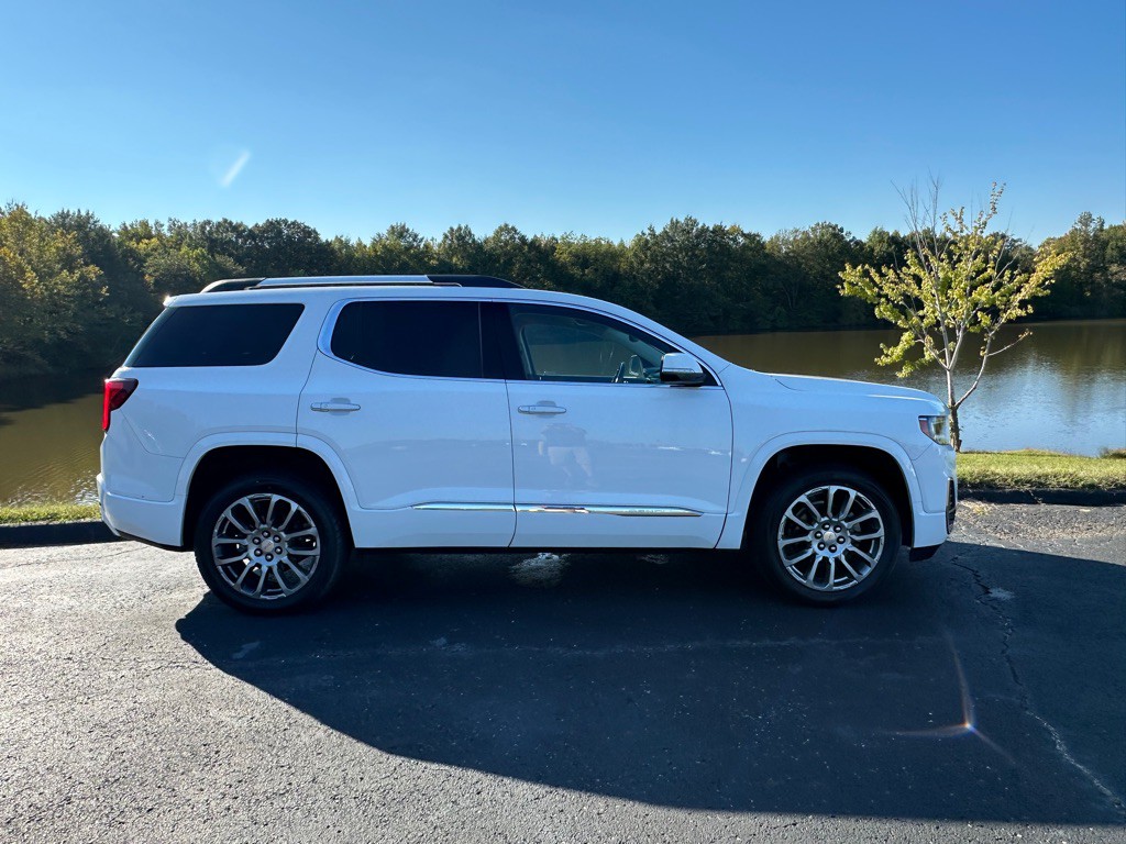 2020 GMC Acadia Image 40