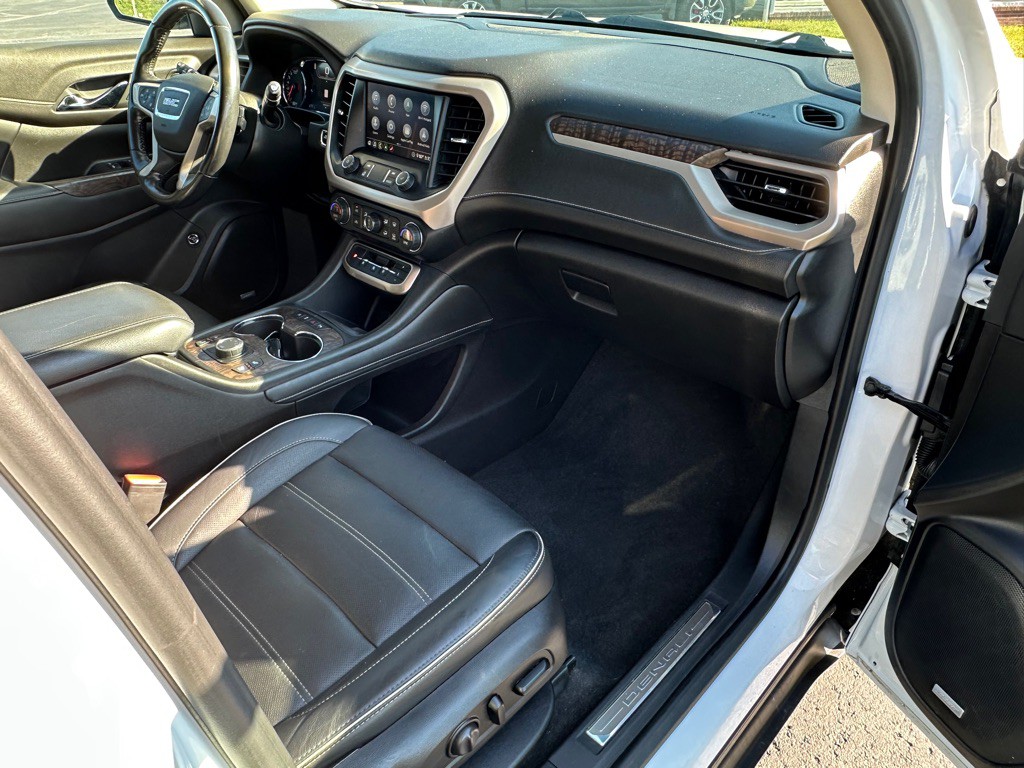 2020 GMC Acadia Image 42