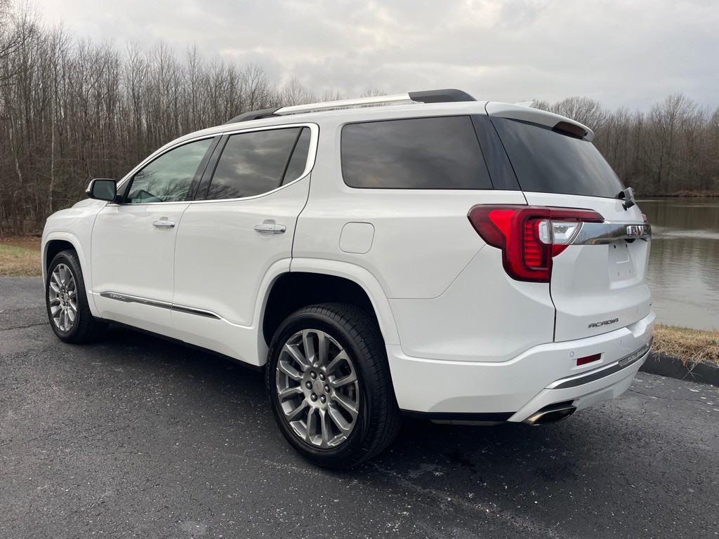 2020 GMC Acadia Image 7